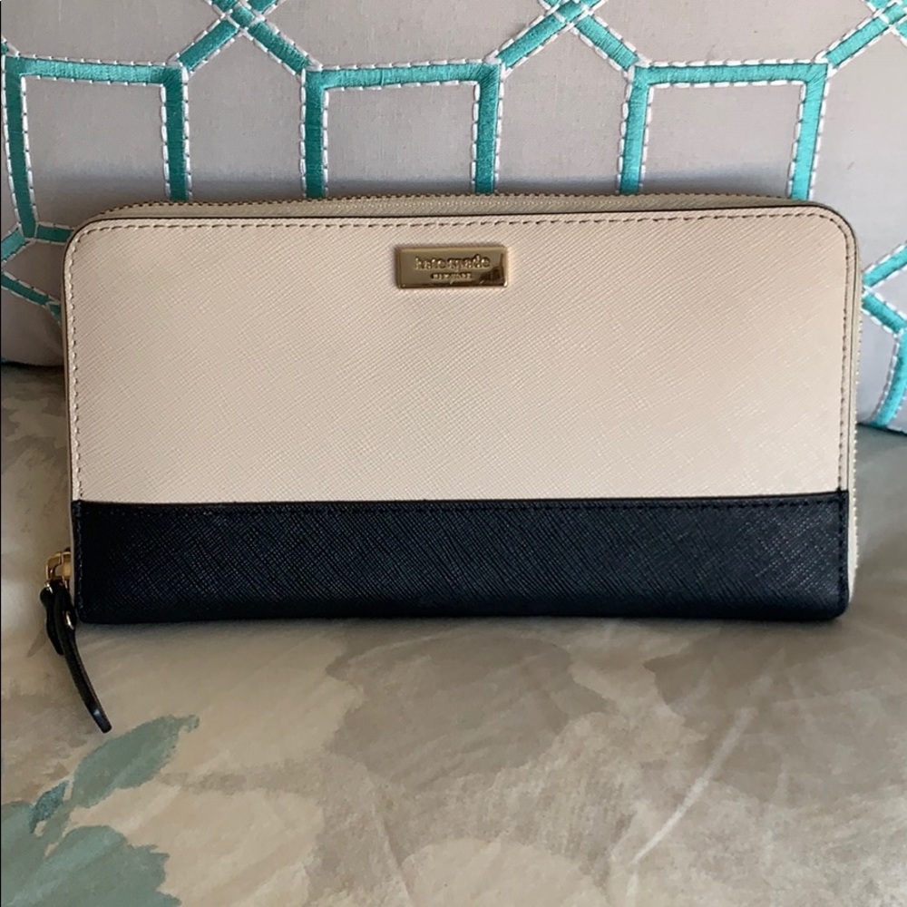 Kate spade wallet
